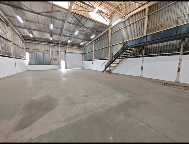 379M² WAREHOUSE TO LET IN SELBY